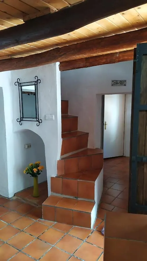 Holiday home Monteperdido Villa Linares de la Sierra
